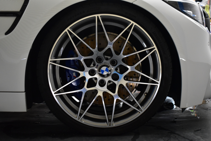 BMW Mシリーズ M4ｸｰﾍﾟ ｺﾝﾍﾟﾃｨｼｮﾝ 450馬力 LCI後期 ｱﾀﾞﾌﾟﾃｨﾌﾞMｻｽ KW HAS(車高調整可能ｽﾌﾟﾘﾝｸﾞｷｯﾄ) ﾍｷｻｺﾞﾅﾙLED&ﾃｰﾙ 7速DCT専用鍛造20AW 専用軽量ﾋｰﾀｰ付赤革 車線変更＆逸脱＆歩行者警告 ﾀｯﾁﾊﾟﾈﾙﾅﾋﾞBｶﾒﾗ ﾊｰﾏﾝｶｰﾄﾞﾝ 2年保証