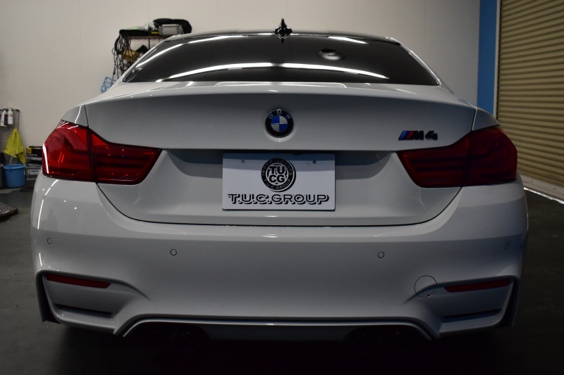 BMW Mシリーズ M4ｸｰﾍﾟ ｺﾝﾍﾟﾃｨｼｮﾝ 450馬力 LCI後期 ｱﾀﾞﾌﾟﾃｨﾌﾞMｻｽ KW HAS(車高調整可能ｽﾌﾟﾘﾝｸﾞｷｯﾄ) ﾍｷｻｺﾞﾅﾙLED&ﾃｰﾙ 7速DCT専用鍛造20AW 専用軽量ﾋｰﾀｰ付赤革 車線変更＆逸脱＆歩行者警告 ﾀｯﾁﾊﾟﾈﾙﾅﾋﾞBｶﾒﾗ ﾊｰﾏﾝｶｰﾄﾞﾝ 2年保証