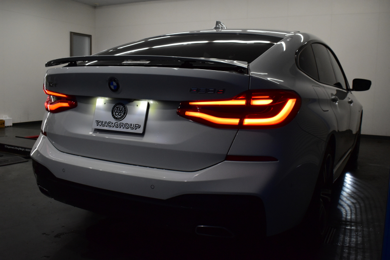 BMW 6シリーズ 623dｸﾞﾗﾝﾂｰﾘｽﾓ Mｽﾎﾟｰﾂ 1ｵｰﾅｰ ｱｯﾌﾟｸﾞﾚｰﾄﾞ&ｺﾝﾌｫｰﾄP ﾊﾟﾉﾗﾏSR LEDﾍｯﾄﾞﾗｲﾄ  ACC ﾊｰﾏﾝｶｰﾄﾞﾝｻｳﾝﾄﾞ ﾋｰﾀｰ&ﾍﾞﾝﾁﾚｰｼｮﾝ&ﾏｯｻｰｼﾞ付茶革 HUD 20AW 衝突軽減B 車線変更 &逸脱&歩行者警告 ﾅﾋﾞ全周囲ｶﾒ 液晶ﾒｰﾀｰ  電動ﾄﾗﾝｸ 2年保証