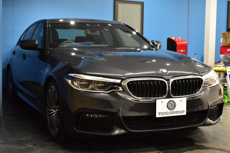 BMW 5シリーズ 523i Mｽﾎﾟｰﾂ 1ｵｰﾅｰ ﾊｲﾗｲﾝP 変更後全面液晶ﾒｰﾀｰﾊﾟﾈﾙ 全席ﾋｰﾀｰ付黒革 HUD LEDﾍｯﾄﾞﾗｲﾄ 追従ACC 車線変更&逸脱警告 衝突軽減B ﾀｯﾁﾊﾟﾈﾙ対応iﾄﾞﾗｲﾌﾞHDDﾅﾋﾞﾌﾙｾｸﾞ 全周囲ｶﾒﾗ3Dﾋﾞｭｰ 電動ﾄﾗﾝｸ 19AW 2年保証