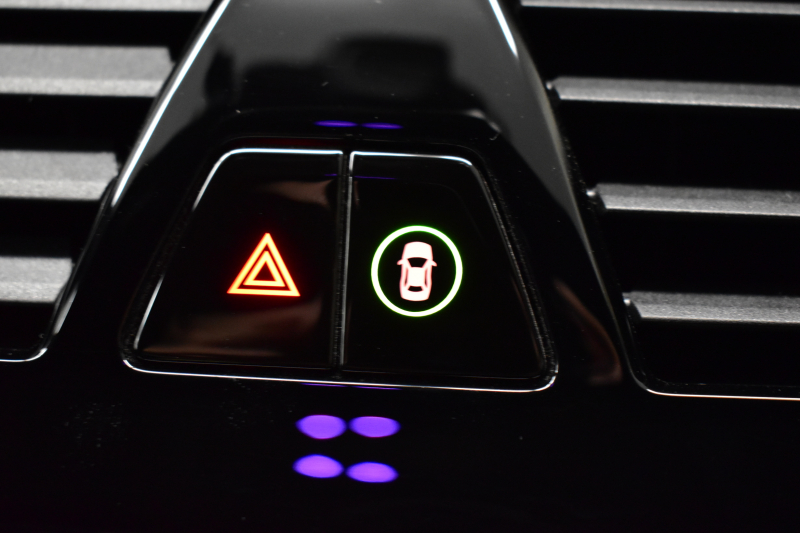 BMW 5シリーズ 523i Mｽﾎﾟｰﾂ 1ｵｰﾅｰ ﾊｲﾗｲﾝP 変更後全面液晶ﾒｰﾀｰﾊﾟﾈﾙ 全席ﾋｰﾀｰ付黒革 HUD LEDﾍｯﾄﾞﾗｲﾄ 追従ACC 車線変更&逸脱警告 衝突軽減B ﾀｯﾁﾊﾟﾈﾙ対応iﾄﾞﾗｲﾌﾞHDDﾅﾋﾞﾌﾙｾｸﾞ 全周囲ｶﾒﾗ3Dﾋﾞｭｰ 電動ﾄﾗﾝｸ 19AW 2年保証