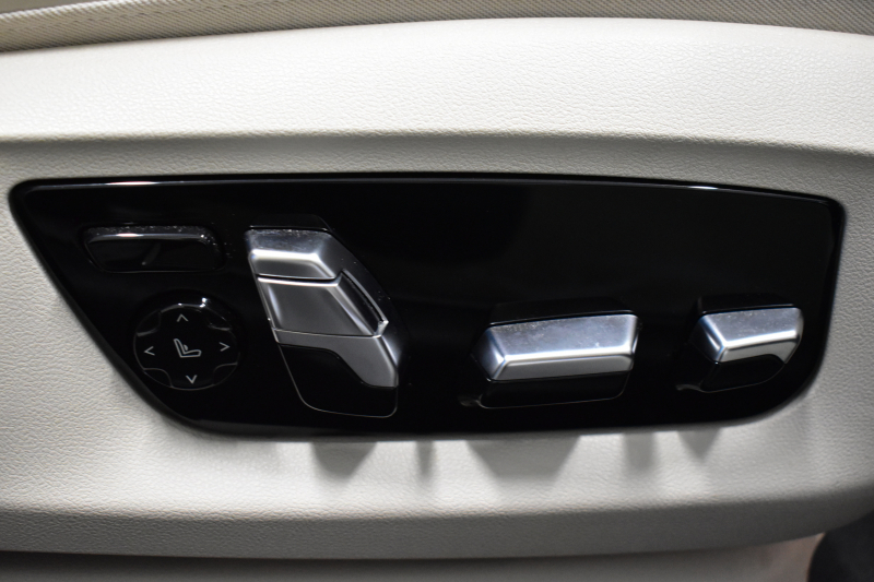 BMW 5シリーズ 523d Xﾄﾞﾗｲﾌﾞ Mｽﾎﾟｰﾂ ｴﾃﾞｨｼｮﾝｼﾞｮｲ+ LCI後期 4WD ｴｸｽｸﾙｰｼﾌﾞﾅｯﾊﾟﾚｻﾞｰP 全席ﾋｰﾀｰ&付ｴｸｽｸﾙｰｼﾌﾞﾅｯﾊﾟ白革 Mperfoemanceｽﾎﾟｰﾂﾌﾞﾚｰｷ 新ﾃﾞｻﾞｲﾝLEDﾍｯﾄﾞﾗｲﾄ 可変ｻｽﾍﾟﾝｼｮﾝ ﾗｲﾌﾞｺｸﾋﾟｯﾄ ACC HUD LCW 3Dﾋﾞｭｰ ﾌﾙｾｸﾞ 2年保証