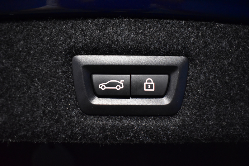 BMW 5シリーズ 523d Xﾄﾞﾗｲﾌﾞ Mｽﾎﾟｰﾂ ｴﾃﾞｨｼｮﾝｼﾞｮｲ+ LCI後期 4WD ｴｸｽｸﾙｰｼﾌﾞﾅｯﾊﾟﾚｻﾞｰP 全席ﾋｰﾀｰ&付ｴｸｽｸﾙｰｼﾌﾞﾅｯﾊﾟ白革 Mperfoemanceｽﾎﾟｰﾂﾌﾞﾚｰｷ 新ﾃﾞｻﾞｲﾝLEDﾍｯﾄﾞﾗｲﾄ 可変ｻｽﾍﾟﾝｼｮﾝ ﾗｲﾌﾞｺｸﾋﾟｯﾄ ACC HUD LCW 3Dﾋﾞｭｰ ﾌﾙｾｸﾞ 2年保証