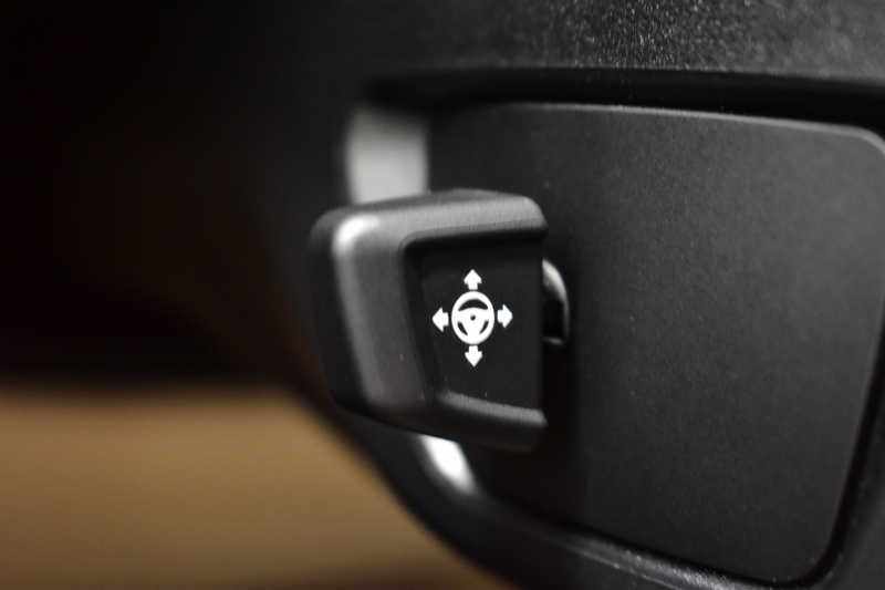 BMW 5シリーズ 530iﾂｰﾘﾝｸﾞ Mｽﾎﾟｰﾂ ﾊｲﾗｲﾝ&ｱﾄﾞﾊﾞﾝｽP 新ﾃﾞｻﾞｲﾝ全面液晶ﾒｰﾀｰ LEDﾍｯﾄﾞﾗｲﾄ 全席ｼｰﾄﾋｰﾀｰ付ﾍﾞｰｼﾞｭ革 追従ACC HUD ﾀｯﾁﾊﾟﾈﾙHDDﾅﾋﾞ 全周囲ｶﾒﾗ3Dﾋﾞｭｰ Pｱｼｽﾄ 車線変更&逸脱&歩行者警告  19AW 2年保証