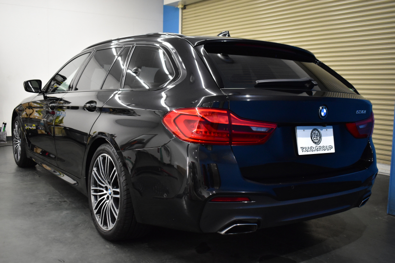 BMW 5シリーズ 530iﾂｰﾘﾝｸﾞ Mｽﾎﾟｰﾂ ﾊｲﾗｲﾝ&ｱﾄﾞﾊﾞﾝｽP 新ﾃﾞｻﾞｲﾝ全面液晶ﾒｰﾀｰ LEDﾍｯﾄﾞﾗｲﾄ 全席ｼｰﾄﾋｰﾀｰ付ﾍﾞｰｼﾞｭ革 追従ACC HUD ﾀｯﾁﾊﾟﾈﾙHDDﾅﾋﾞ 全周囲ｶﾒﾗ3Dﾋﾞｭｰ Pｱｼｽﾄ 車線変更&逸脱&歩行者警告  19AW 2年保証