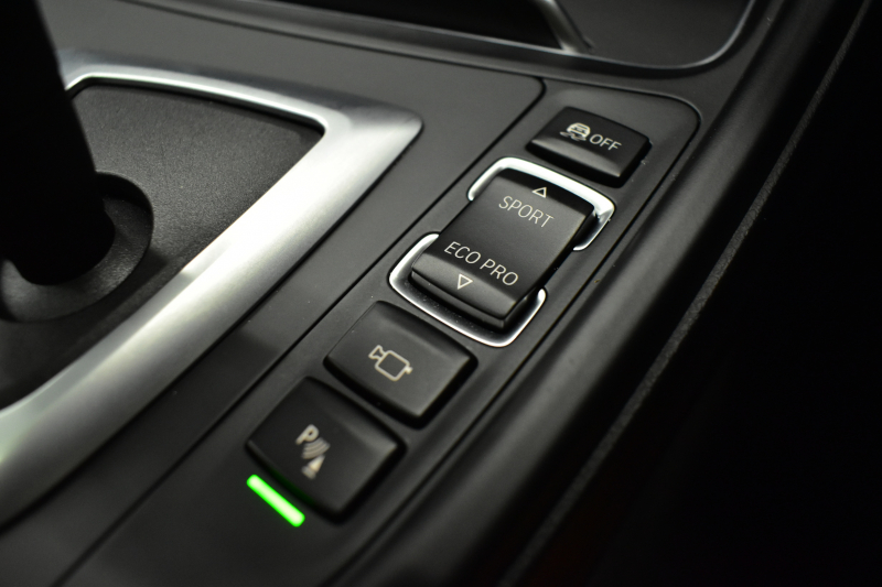 BMW 4シリーズ 440i ｸﾞﾗﾝｸｰﾍﾟ Mｽﾎﾟｰﾂ LCI後期 ｻﾝﾙｰﾌ 追従ACC HUD ﾍｷｻｺﾞﾅﾙLEDﾍｯﾄﾞﾗｲﾄ&ﾃｰﾙ ﾋｰﾀｰ付ｺﾆｬｯｸ革 液晶ﾒｰﾀｰ harman/kardon ﾀｯﾁﾊﾟﾈﾙ式iﾄﾞﾗｲﾌﾞHDDﾅﾋﾞ  TOPﾋﾞｭｰPｱｼｽﾄ 車線変更&逸脱&歩行者警告 衝突軽減B 電動Rｹﾞｰﾄ 19AW 2年保証