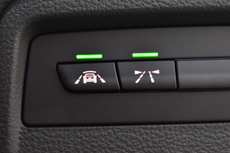 BMW 3シリーズ 320iﾂｰﾘﾝｸﾞ Mｽﾎﾟｰﾂ  LCI後期 8Aｴﾝｼﾞﾝ ﾊﾟﾉﾗﾏｻﾝﾙｰﾌ 1ｵｰﾅｰ 社外ﾌﾙｾｸﾞTV 19AW LEDﾍｯﾄﾞﾗｲﾄ&ﾃｰﾙ 追従ACC 車線逸脱&歩行者警告 衝突軽減ﾌﾞﾚｰｷ ｱﾙｶﾝﾀｰﾗ電動ｽﾎﾟｰﾂｼｰﾄ ﾀｯﾁﾊﾟｯﾄﾞiﾄﾞﾗｲﾌﾞHDDﾅﾋﾞ BｶﾒﾗﾘｱPDC 電動Rｹﾞｰﾄ 2年保証