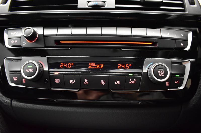 BMW 3シリーズ 320iﾂｰﾘﾝｸﾞ Mｽﾎﾟｰﾂ  LCI後期 8Aｴﾝｼﾞﾝ ﾊﾟﾉﾗﾏｻﾝﾙｰﾌ 1ｵｰﾅｰ 社外ﾌﾙｾｸﾞTV 19AW LEDﾍｯﾄﾞﾗｲﾄ&ﾃｰﾙ 追従ACC 車線逸脱&歩行者警告 衝突軽減ﾌﾞﾚｰｷ ｱﾙｶﾝﾀｰﾗ電動ｽﾎﾟｰﾂｼｰﾄ ﾀｯﾁﾊﾟｯﾄﾞiﾄﾞﾗｲﾌﾞHDDﾅﾋﾞ BｶﾒﾗﾘｱPDC 電動Rｹﾞｰﾄ 2年保証