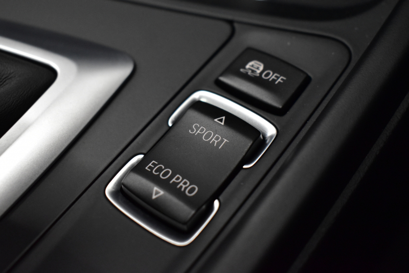 BMW 3シリーズ 320iﾂｰﾘﾝｸﾞ Mｽﾎﾟｰﾂ  LCI後期 8Aｴﾝｼﾞﾝ ﾊﾟﾉﾗﾏｻﾝﾙｰﾌ 1ｵｰﾅｰ 社外ﾌﾙｾｸﾞTV 19AW LEDﾍｯﾄﾞﾗｲﾄ&ﾃｰﾙ 追従ACC 車線逸脱&歩行者警告 衝突軽減ﾌﾞﾚｰｷ ｱﾙｶﾝﾀｰﾗ電動ｽﾎﾟｰﾂｼｰﾄ ﾀｯﾁﾊﾟｯﾄﾞiﾄﾞﾗｲﾌﾞHDDﾅﾋﾞ BｶﾒﾗﾘｱPDC 電動Rｹﾞｰﾄ 2年保証