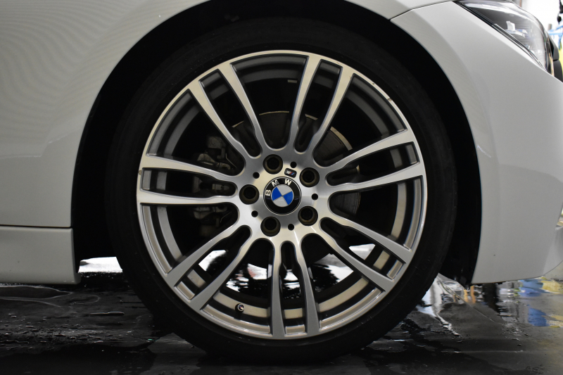 BMW 3シリーズ 320iﾂｰﾘﾝｸﾞ Mｽﾎﾟｰﾂ  LCI後期 8Aｴﾝｼﾞﾝ ﾊﾟﾉﾗﾏｻﾝﾙｰﾌ 1ｵｰﾅｰ 社外ﾌﾙｾｸﾞTV 19AW LEDﾍｯﾄﾞﾗｲﾄ&ﾃｰﾙ 追従ACC 車線逸脱&歩行者警告 衝突軽減ﾌﾞﾚｰｷ ｱﾙｶﾝﾀｰﾗ電動ｽﾎﾟｰﾂｼｰﾄ ﾀｯﾁﾊﾟｯﾄﾞiﾄﾞﾗｲﾌﾞHDDﾅﾋﾞ BｶﾒﾗﾘｱPDC 電動Rｹﾞｰﾄ 2年保証