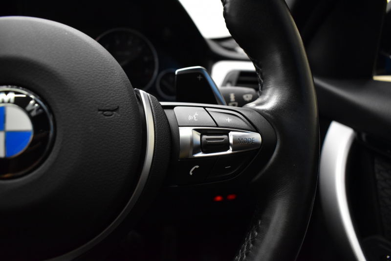 BMW 3シリーズ 320iﾂｰﾘﾝｸﾞ Mｽﾎﾟｰﾂ  LCI後期 8Aｴﾝｼﾞﾝ ﾊﾟﾉﾗﾏｻﾝﾙｰﾌ 1ｵｰﾅｰ 社外ﾌﾙｾｸﾞTV 19AW LEDﾍｯﾄﾞﾗｲﾄ&ﾃｰﾙ 追従ACC 車線逸脱&歩行者警告 衝突軽減ﾌﾞﾚｰｷ ｱﾙｶﾝﾀｰﾗ電動ｽﾎﾟｰﾂｼｰﾄ ﾀｯﾁﾊﾟｯﾄﾞiﾄﾞﾗｲﾌﾞHDDﾅﾋﾞ BｶﾒﾗﾘｱPDC 電動Rｹﾞｰﾄ 2年保証