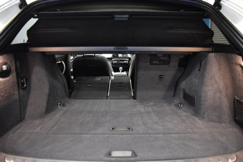 BMW 3シリーズ 320iﾂｰﾘﾝｸﾞ Mｽﾎﾟｰﾂ  LCI後期 8Aｴﾝｼﾞﾝ ﾊﾟﾉﾗﾏｻﾝﾙｰﾌ 1ｵｰﾅｰ 社外ﾌﾙｾｸﾞTV 19AW LEDﾍｯﾄﾞﾗｲﾄ&ﾃｰﾙ 追従ACC 車線逸脱&歩行者警告 衝突軽減ﾌﾞﾚｰｷ ｱﾙｶﾝﾀｰﾗ電動ｽﾎﾟｰﾂｼｰﾄ ﾀｯﾁﾊﾟｯﾄﾞiﾄﾞﾗｲﾌﾞHDDﾅﾋﾞ BｶﾒﾗﾘｱPDC 電動Rｹﾞｰﾄ 2年保証