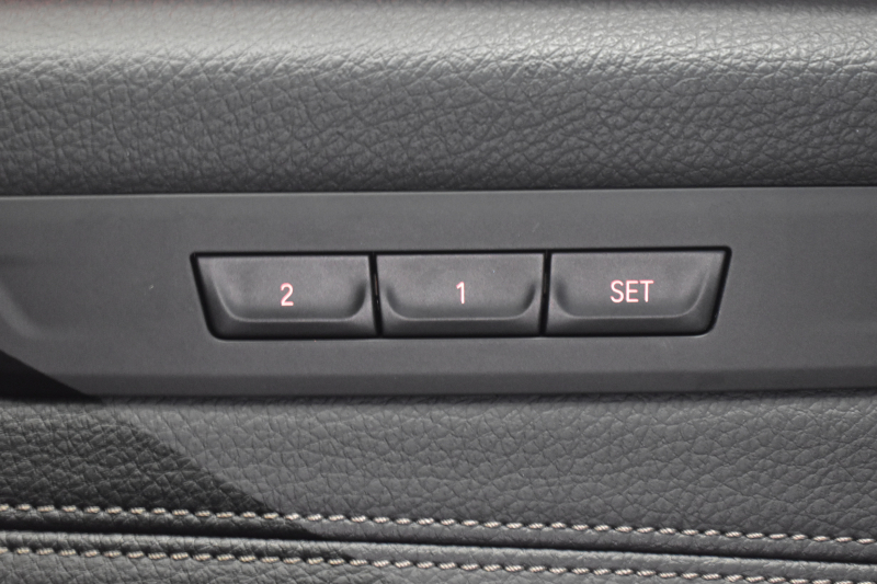 BMW 5シリーズ 530i Mｽﾎﾟｰﾂ 高出力ﾓﾃﾞﾙ ｲﾉﾍﾞｰｼｮﾝ&ﾊｲﾗｲﾝP 全席ﾋｰﾀｰ付黒革 HUD LEDﾍｯﾄﾞﾗｲﾄ ACC LCW 液晶ﾒｰﾀｰ Mspﾌﾞﾚｰｷ ﾀｯﾁﾊﾟﾈﾙ対応iﾄﾞﾗｲﾌﾞHDDﾅﾋﾞﾌﾙｾｸﾞ ｼﾞｪｽﾁｬｰC 3Dﾋﾞｭｰ ﾜｲﾔﾚｽﾁｬｰｼﾞ 19AW 2年保証