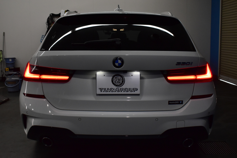 BMW 3シリーズ 330iﾂｰﾘﾝｸﾞ Mｽﾎﾟｰﾂ G21型 1ｵｰﾅｰ 高出力 ｲﾉﾍﾞｰｼｮﾝ&ﾊｲﾗｲﾝ&ｺﾝﾌｫｰﾄP ﾚｰｻﾞｰLEDﾗｲﾄ ﾋｰﾀｰ付黒革 ACC HUD 18AW Mｽﾎﾟｰﾂﾌﾞﾚｰｷ ﾊﾟｰｷﾝｸﾞｱｼｽﾄ+ 全周囲ｶﾒﾗ ｼﾞｪｽﾁｬｰC対応ﾀｯﾁﾊﾟﾈﾙﾅﾋﾞ ｱｯﾌﾟﾙｶｰﾌﾟﾚｲ 電動Rｹﾞｰﾄ ﾜｲﾔﾚｽ充電2年保証