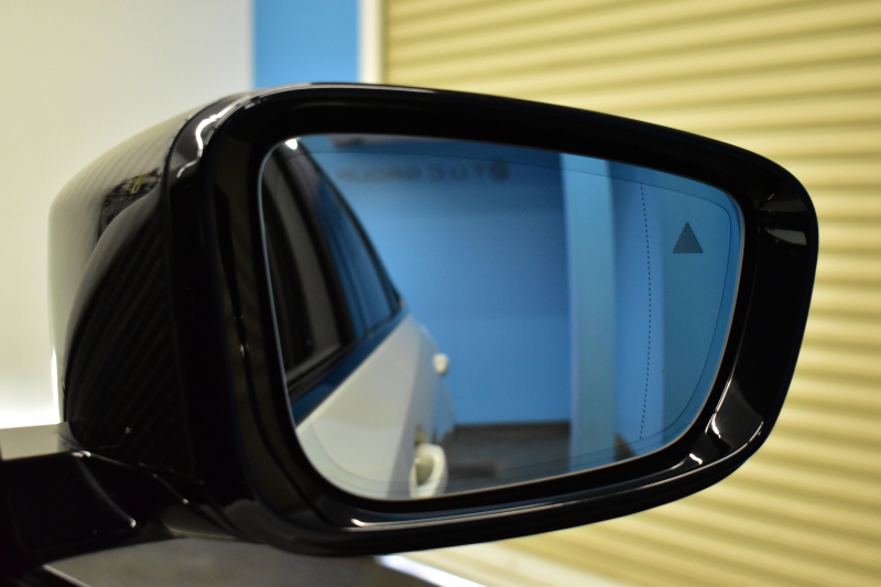 BMW 5シリーズ 523i ﾂｰﾘﾝｸﾞ Mｽﾎﾟｰﾂ 1ｵｰﾅｰ ｾﾚｸﾄ&ﾊｲﾗｲﾝP ﾊﾟﾉﾗﾏｻﾝR 4ｿﾞｰﾝAC 変更後全面液晶ﾒｰﾀｰ Mﾊﾟﾌｫｰﾏﾝｽ20AW 全席ﾋｰﾀｰ付黒革 HUD LEDﾍｯﾄﾞﾗｲﾄ 追従ACC 車線変更&逸脱警告 衝突軽減B ﾀｯﾁﾊﾟﾈﾙHDDﾅﾋﾞ 全周囲ｶﾒﾗ3Dﾋﾞｭｰ ﾊｰﾏﾝｶｰﾄﾞﾝ 電動Rｹﾞｰﾄ 2年保証