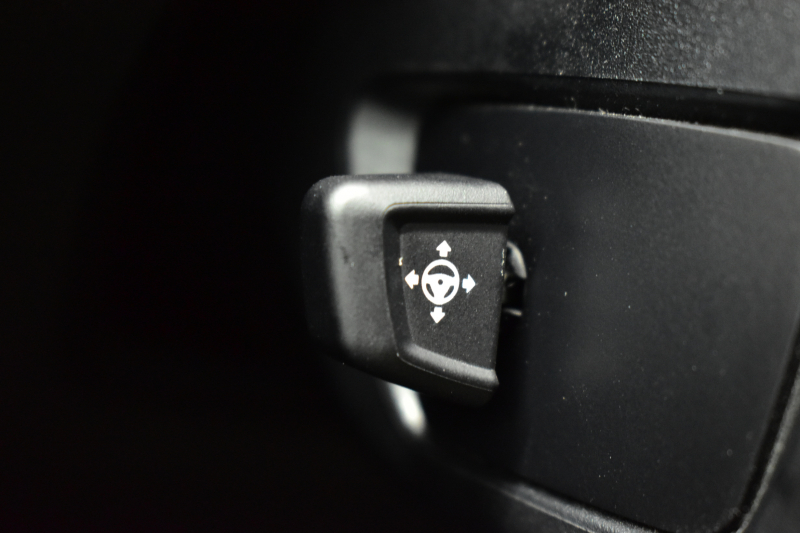 BMW 5シリーズ 523i ﾂｰﾘﾝｸﾞ Mｽﾎﾟｰﾂ 1ｵｰﾅｰ ｾﾚｸﾄ&ﾊｲﾗｲﾝP ﾊﾟﾉﾗﾏｻﾝR 4ｿﾞｰﾝAC 変更後全面液晶ﾒｰﾀｰ Mﾊﾟﾌｫｰﾏﾝｽ20AW 全席ﾋｰﾀｰ付黒革 HUD LEDﾍｯﾄﾞﾗｲﾄ 追従ACC 車線変更&逸脱警告 衝突軽減B ﾀｯﾁﾊﾟﾈﾙHDDﾅﾋﾞ 全周囲ｶﾒﾗ3Dﾋﾞｭｰ ﾊｰﾏﾝｶｰﾄﾞﾝ 電動Rｹﾞｰﾄ 2年保証