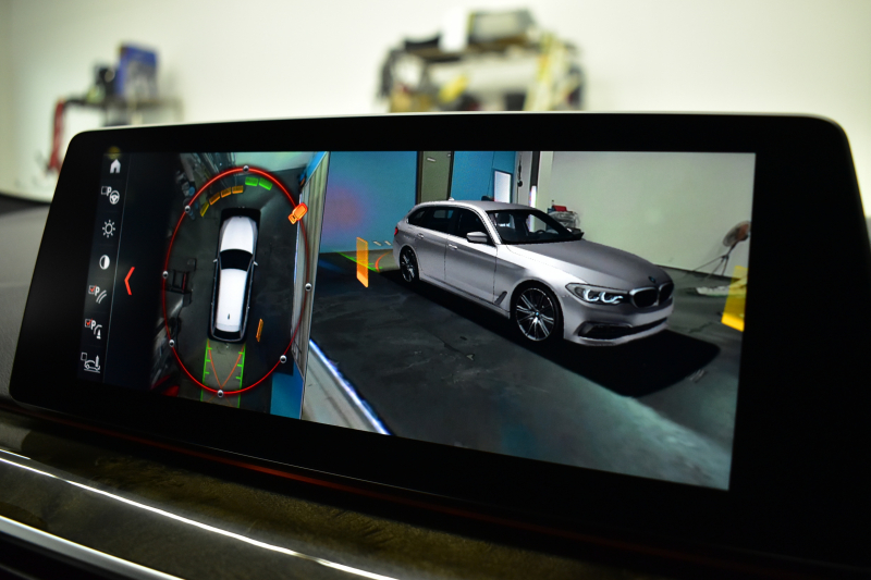 BMW 5シリーズ 523i ﾂｰﾘﾝｸﾞ Mｽﾎﾟｰﾂ 1ｵｰﾅｰ ｾﾚｸﾄ&ﾊｲﾗｲﾝP ﾊﾟﾉﾗﾏｻﾝR 4ｿﾞｰﾝAC 変更後全面液晶ﾒｰﾀｰ Mﾊﾟﾌｫｰﾏﾝｽ20AW 全席ﾋｰﾀｰ付黒革 HUD LEDﾍｯﾄﾞﾗｲﾄ 追従ACC 車線変更&逸脱警告 衝突軽減B ﾀｯﾁﾊﾟﾈﾙHDDﾅﾋﾞ 全周囲ｶﾒﾗ3Dﾋﾞｭｰ ﾊｰﾏﾝｶｰﾄﾞﾝ 電動Rｹﾞｰﾄ 2年保証