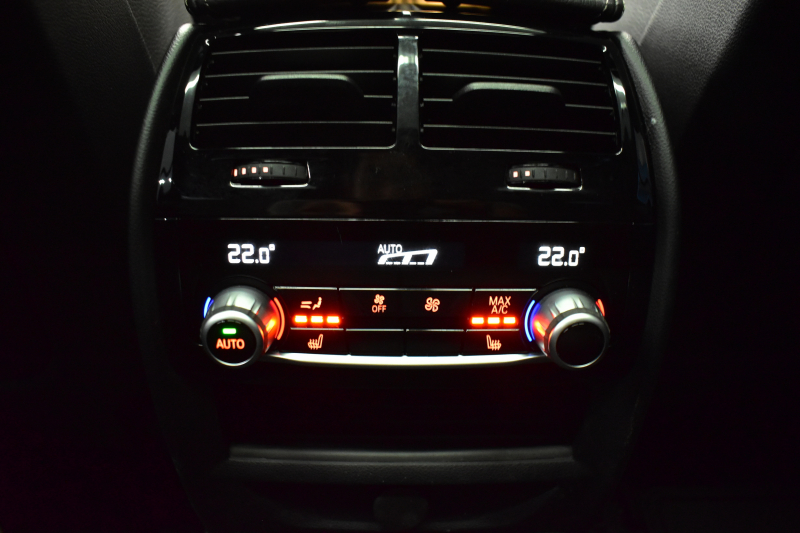 BMW 5シリーズ 523i ﾂｰﾘﾝｸﾞ Mｽﾎﾟｰﾂ 1ｵｰﾅｰ ｾﾚｸﾄ&ﾊｲﾗｲﾝP ﾊﾟﾉﾗﾏｻﾝR 4ｿﾞｰﾝAC 変更後全面液晶ﾒｰﾀｰ Mﾊﾟﾌｫｰﾏﾝｽ20AW 全席ﾋｰﾀｰ付黒革 HUD LEDﾍｯﾄﾞﾗｲﾄ 追従ACC 車線変更&逸脱警告 衝突軽減B ﾀｯﾁﾊﾟﾈﾙHDDﾅﾋﾞ 全周囲ｶﾒﾗ3Dﾋﾞｭｰ ﾊｰﾏﾝｶｰﾄﾞﾝ 電動Rｹﾞｰﾄ 2年保証