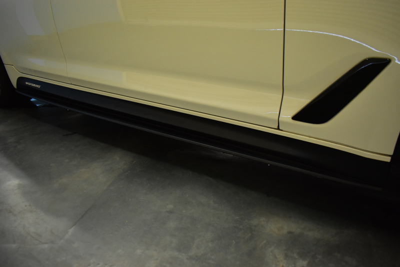 BMW 5シリーズ 523i ﾂｰﾘﾝｸﾞ Mｽﾎﾟｰﾂ 1ｵｰﾅｰ ｾﾚｸﾄ&ﾊｲﾗｲﾝP ﾊﾟﾉﾗﾏｻﾝR 4ｿﾞｰﾝAC 変更後全面液晶ﾒｰﾀｰ Mﾊﾟﾌｫｰﾏﾝｽ20AW 全席ﾋｰﾀｰ付黒革 HUD LEDﾍｯﾄﾞﾗｲﾄ 追従ACC 車線変更&逸脱警告 衝突軽減B ﾀｯﾁﾊﾟﾈﾙHDDﾅﾋﾞ 全周囲ｶﾒﾗ3Dﾋﾞｭｰ ﾊｰﾏﾝｶｰﾄﾞﾝ 電動Rｹﾞｰﾄ 2年保証