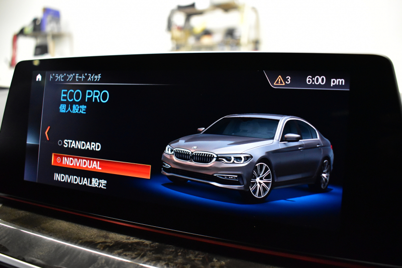 BMW 5シリーズ 523i Mｽﾎﾟｰﾂ 1ｵｰﾅｰ ﾊｲﾗｲﾝP 変更後全面液晶ﾒｰﾀｰﾊﾟﾈﾙ 全席ﾋｰﾀｰ付黒革 HUD LEDﾍｯﾄﾞﾗｲﾄ 追従ACC 車線変更&逸脱警告 衝突軽減B ﾀｯﾁﾊﾟﾈﾙ対応iﾄﾞﾗｲﾌﾞHDDﾅﾋﾞﾌﾙｾｸﾞ 全周囲ｶﾒﾗ3Dﾋﾞｭｰ 電動ﾄﾗﾝｸ 19AW 2年保証