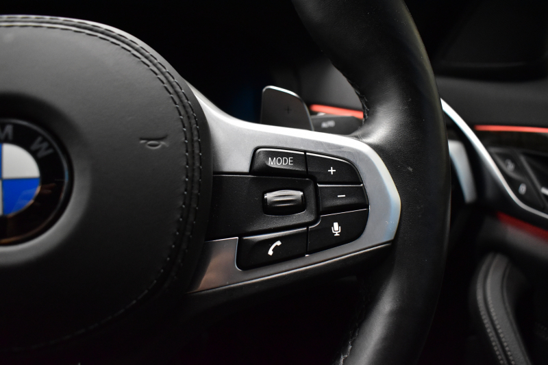 BMW 5シリーズ 523i Mｽﾎﾟｰﾂ 1ｵｰﾅｰ ﾊｲﾗｲﾝP 変更後全面液晶ﾒｰﾀｰﾊﾟﾈﾙ 全席ﾋｰﾀｰ付黒革 HUD LEDﾍｯﾄﾞﾗｲﾄ 追従ACC 車線変更&逸脱警告 衝突軽減B ﾀｯﾁﾊﾟﾈﾙ対応iﾄﾞﾗｲﾌﾞHDDﾅﾋﾞﾌﾙｾｸﾞ 全周囲ｶﾒﾗ3Dﾋﾞｭｰ 電動ﾄﾗﾝｸ 19AW 2年保証