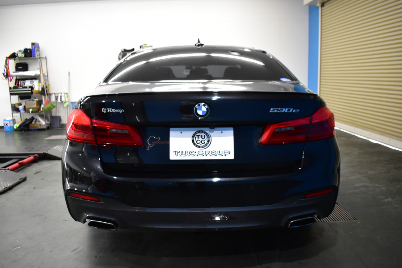 BMW 5シリーズ 530e Mｽﾎﾟｰﾂ PHEV 変更後全面液晶ﾒｰﾀｰ 全席ﾋｰﾀｰ付白革 LEDﾍｯﾄﾞﾗｲﾄ 追従ACC HUD 車線変更&逸脱警告 衝突軽減B ﾀｯﾁﾊﾟﾈﾙ対応iﾄﾞﾗｲﾌﾞHDDﾅﾋﾞﾌﾙｾｸﾞ 3Dﾋﾞｭｰ全周囲ｶﾒﾗ Pｱｼｽﾄ 電動ﾄﾗﾝｸ 2年保証