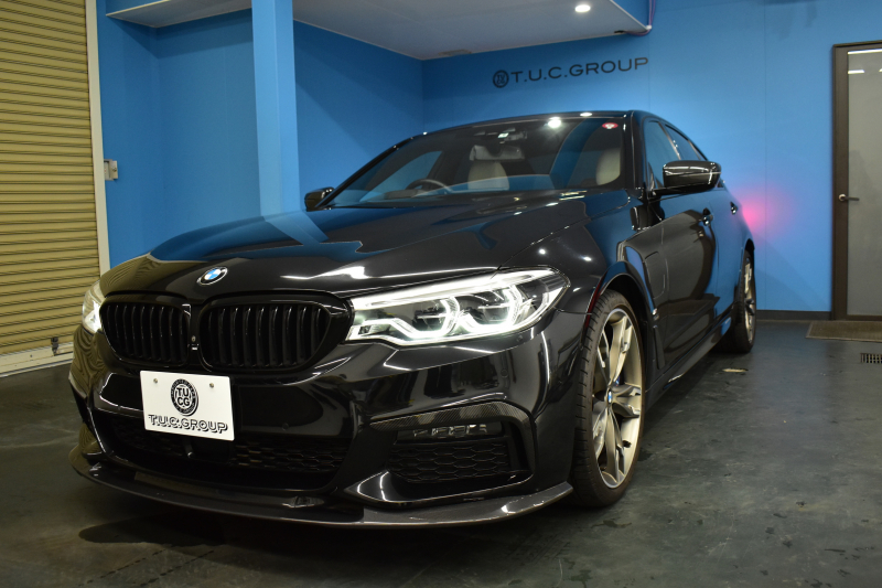 BMW 5シリーズ 530e Mｽﾎﾟｰﾂ PHEV 変更後全面液晶ﾒｰﾀｰ 全席ﾋｰﾀｰ付白革 LEDﾍｯﾄﾞﾗｲﾄ 追従ACC HUD 車線変更&逸脱警告 衝突軽減B ﾀｯﾁﾊﾟﾈﾙ対応iﾄﾞﾗｲﾌﾞHDDﾅﾋﾞﾌﾙｾｸﾞ 3Dﾋﾞｭｰ全周囲ｶﾒﾗ Pｱｼｽﾄ 電動ﾄﾗﾝｸ 2年保証