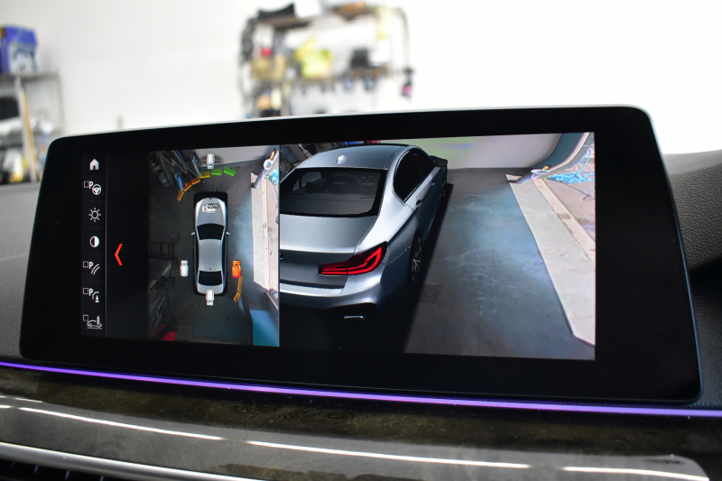 BMW 5シリーズ 530e Mｽﾎﾟｰﾂ PHEV 変更後全面液晶ﾒｰﾀｰ 全席ﾋｰﾀｰ付白革 LEDﾍｯﾄﾞﾗｲﾄ 追従ACC HUD 車線変更&逸脱警告 衝突軽減B ﾀｯﾁﾊﾟﾈﾙ対応iﾄﾞﾗｲﾌﾞHDDﾅﾋﾞﾌﾙｾｸﾞ 3Dﾋﾞｭｰ全周囲ｶﾒﾗ Pｱｼｽﾄ 電動ﾄﾗﾝｸ 2年保証