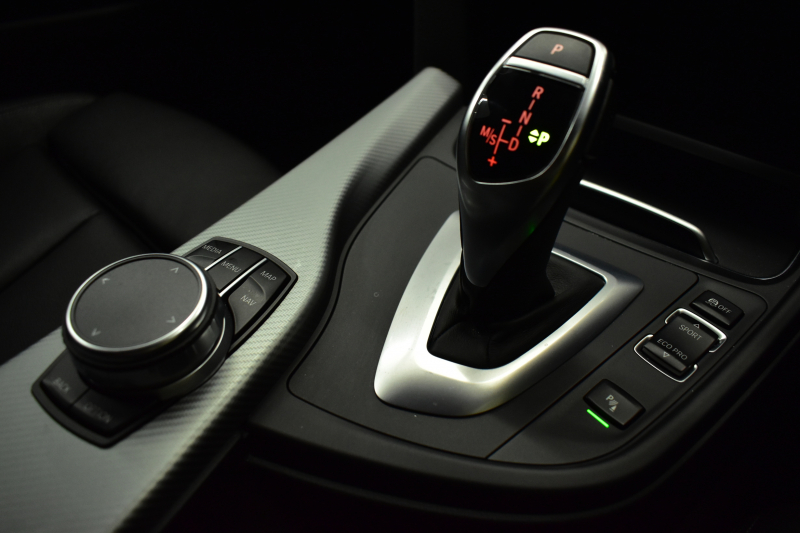 BMW 4シリーズ 420i ｸﾞﾗﾝｸｰﾍﾟ Mｽﾎﾟｰﾂ  LCI後期 ﾌｧｽﾄﾄﾗｯｸP 19AW Mｻｽ Mｽﾎﾟｰﾂﾌﾞﾚｰｷ 追従ACC ﾍｷｻｺﾞﾅﾙLEDﾍｯﾄﾞﾗｲﾄ&ﾃｰﾙ ﾋｰﾀｰ付黒革  ﾀｯﾁﾊﾟﾈﾙ式iﾄﾞﾗｲﾌﾞHDDﾅﾋﾞ 車線変更&逸脱&歩行者警告 衝突軽減ﾌﾞﾚｰｷ 電動Rｹﾞｰﾄ ﾌﾙｾｸﾞTV Bｶﾒﾗ 2年保証