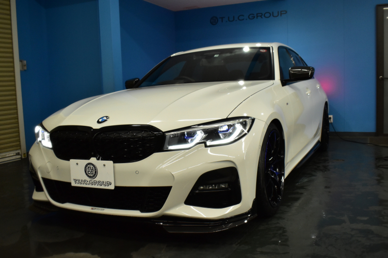 BMW 3シリーズ 330i Mｽﾎﾟｰﾂ 高出力 ｲﾉﾍﾞｰｼｮﾝ&ﾊｲﾗｲﾝ&ｺﾝﾌｫｰﾄP ﾚｰｻﾞｰLEDﾗｲﾄ ﾋｰﾀｰ付黒革 ACC HUD ﾚｲｽﾞ19AW ｱｲﾊﾞｯﾊﾀﾞｳﾝｻｽ Mｽﾎﾟｰﾂﾌﾞﾚｰｷ ﾊﾟｰｷﾝｸﾞｱｼｽﾄ+ 全周囲ｶﾒﾗ ｼﾞｪｽﾁｬｰC対応ﾀｯﾁﾊﾟﾈﾙﾅﾋﾞ ｱｯﾌﾟﾙｶｰﾌﾟﾚｲ  2年保証