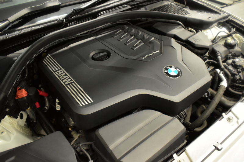 BMW 3シリーズ 330i Mｽﾎﾟｰﾂ 高出力 ｲﾉﾍﾞｰｼｮﾝ&ﾊｲﾗｲﾝ&ｺﾝﾌｫｰﾄP ﾚｰｻﾞｰLEDﾗｲﾄ ﾋｰﾀｰ付黒革 ACC HUD ﾚｲｽﾞ19AW ｱｲﾊﾞｯﾊﾀﾞｳﾝｻｽ Mｽﾎﾟｰﾂﾌﾞﾚｰｷ ﾊﾟｰｷﾝｸﾞｱｼｽﾄ+ 全周囲ｶﾒﾗ ｼﾞｪｽﾁｬｰC対応ﾀｯﾁﾊﾟﾈﾙﾅﾋﾞ ｱｯﾌﾟﾙｶｰﾌﾟﾚｲ  2年保証