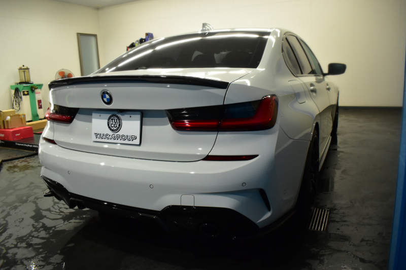 BMW 3シリーズ 330i Mｽﾎﾟｰﾂ 高出力 ｲﾉﾍﾞｰｼｮﾝ&ﾊｲﾗｲﾝ&ｺﾝﾌｫｰﾄP ﾚｰｻﾞｰLEDﾗｲﾄ ﾋｰﾀｰ付黒革 ACC HUD ﾚｲｽﾞ19AW ｱｲﾊﾞｯﾊﾀﾞｳﾝｻｽ Mｽﾎﾟｰﾂﾌﾞﾚｰｷ ﾊﾟｰｷﾝｸﾞｱｼｽﾄ+ 全周囲ｶﾒﾗ ｼﾞｪｽﾁｬｰC対応ﾀｯﾁﾊﾟﾈﾙﾅﾋﾞ ｱｯﾌﾟﾙｶｰﾌﾟﾚｲ  2年保証