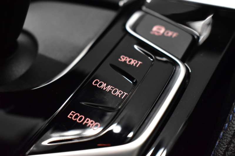 BMW 6シリーズ 623dｸﾞﾗﾝﾂｰﾘｽﾓ Mｽﾎﾟｰﾂ LEDﾍｯﾄﾞﾗｲﾄ  ACC  ﾋｰﾀｰ付黑革 HUD 19AW 衝突軽減B 車線変更 &逸脱&歩行者警告 ﾀｯﾁﾊﾟﾈﾙﾅﾋﾞﾌﾙｾｸﾞ全周囲ｶﾒ 液晶ﾒｰﾀｰ  電格ﾘｱｳｲﾝｸﾞ 電動ﾄﾗﾝｸ 2年保証