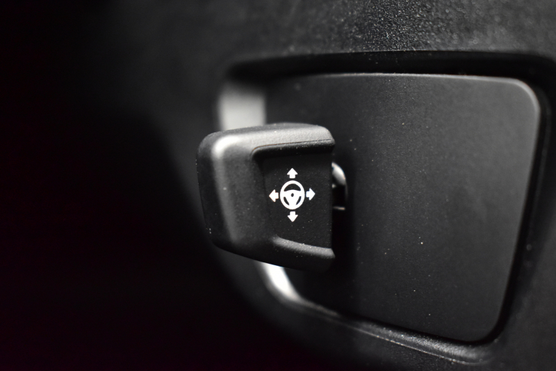 BMW 6シリーズ 623dｸﾞﾗﾝﾂｰﾘｽﾓ Mｽﾎﾟｰﾂ LEDﾍｯﾄﾞﾗｲﾄ  ACC  ﾋｰﾀｰ付黑革 HUD 19AW 衝突軽減B 車線変更 &逸脱&歩行者警告 ﾀｯﾁﾊﾟﾈﾙﾅﾋﾞﾌﾙｾｸﾞ全周囲ｶﾒ 液晶ﾒｰﾀｰ  電格ﾘｱｳｲﾝｸﾞ 電動ﾄﾗﾝｸ 2年保証