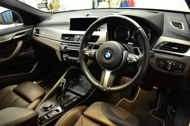 BMW X2 xDrive 20i MｽﾎﾟｰﾂX 4WD ｾﾚｸﾄ&ﾊｲﾗｲﾝ&ｱﾄﾞﾊﾞﾝｽﾄﾞｱｸﾃｨﾌﾞｾｰﾌﾃｨ‐&ｺﾝﾌｫｰﾄP ﾊﾟﾉﾗﾏｻﾝﾙｰﾌ LEDﾍｯﾄﾞﾗｲﾄ 追従ACC HUD ﾋｰﾀｰ付電動茶革 衝突軽減ﾌﾞﾚｰｷ ﾀｯﾁﾊﾟﾈﾙHDDﾅﾋﾞBｶﾒﾗ 前後PDC Pｱｼｽﾄ 電動Rｹﾞｰﾄ 19AW 2年保証