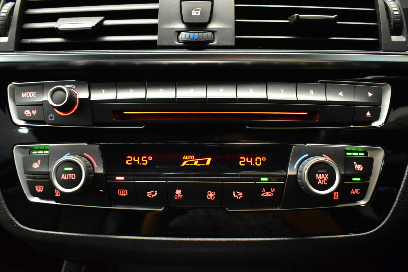 BMW Mシリーズ M2 MDCT 7速DCT LCI後期 ﾋｰﾀｰ付黒革  ｺﾝﾍﾟﾃｨｼｮﾝ19AW  ﾍｷｻｺﾞﾅﾙLEDﾍｯﾄﾞﾗｲﾄ&ﾃｰﾙ ﾀｯﾁﾊﾟﾈﾙHDDﾅﾋﾞ Bｶﾒﾗ ﾘｱPDC 車線逸脱&歩行者警告 衝突軽減ﾌﾞﾚｰｷ ｶｰﾎﾞﾝｲﾝﾃﾘｱ iｽﾄｯﾌﾟ ｽﾏｰﾄｷｰ 2年保証