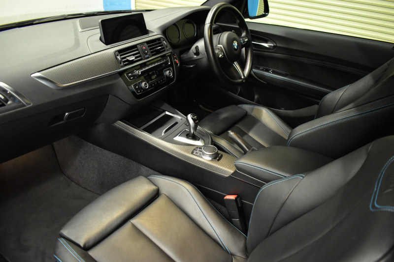 BMW Mシリーズ M2 MDCT 7速DCT LCI後期 ﾋｰﾀｰ付黒革  ｺﾝﾍﾟﾃｨｼｮﾝ19AW  ﾍｷｻｺﾞﾅﾙLEDﾍｯﾄﾞﾗｲﾄ&ﾃｰﾙ ﾀｯﾁﾊﾟﾈﾙHDDﾅﾋﾞ Bｶﾒﾗ ﾘｱPDC 車線逸脱&歩行者警告 衝突軽減ﾌﾞﾚｰｷ ｶｰﾎﾞﾝｲﾝﾃﾘｱ iｽﾄｯﾌﾟ ｽﾏｰﾄｷｰ 2年保証