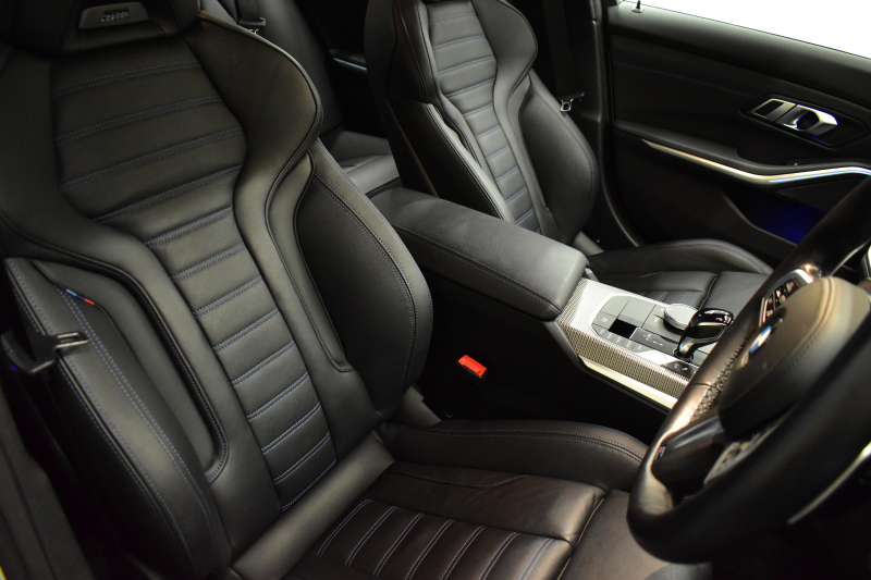 BMW 3シリーズ M340i Xﾄﾞﾗｲﾌﾞ ｵﾌﾟｼｮﾝMｽﾎﾟｰﾂｼｰﾄ ﾋｰﾀｰ付黒革 ACC HUD ﾚｰｻﾞｰLEDﾗｲﾄ 可変Mｻｽ Mｽﾎﾟｰﾂﾌﾞﾚｰｷ ｼﾞｪｽﾁｬｰC ﾊｰﾏﾝｶｰﾄﾞﾝｽﾋﾟｰｶｰ 側面衝突&車線変更&逸脱警告 後退ｱｼｽﾄ ﾀｯﾁﾊﾟﾈﾙﾅﾋﾞ全周囲ｶﾒﾗ 電動ﾄﾗﾝｸ 2年保証