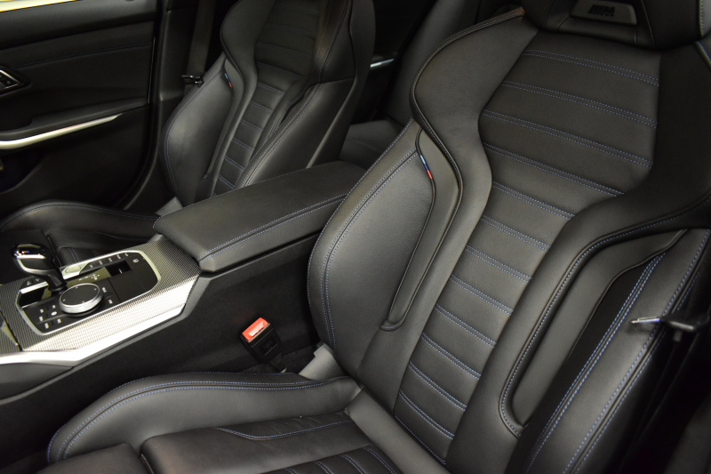 BMW 3シリーズ M340i Xﾄﾞﾗｲﾌﾞ ｵﾌﾟｼｮﾝMｽﾎﾟｰﾂｼｰﾄ ﾋｰﾀｰ付黒革 ACC HUD ﾚｰｻﾞｰLEDﾗｲﾄ 可変Mｻｽ Mｽﾎﾟｰﾂﾌﾞﾚｰｷ ｼﾞｪｽﾁｬｰC ﾊｰﾏﾝｶｰﾄﾞﾝｽﾋﾟｰｶｰ 側面衝突&車線変更&逸脱警告 後退ｱｼｽﾄ ﾀｯﾁﾊﾟﾈﾙﾅﾋﾞ全周囲ｶﾒﾗ 電動ﾄﾗﾝｸ 2年保証