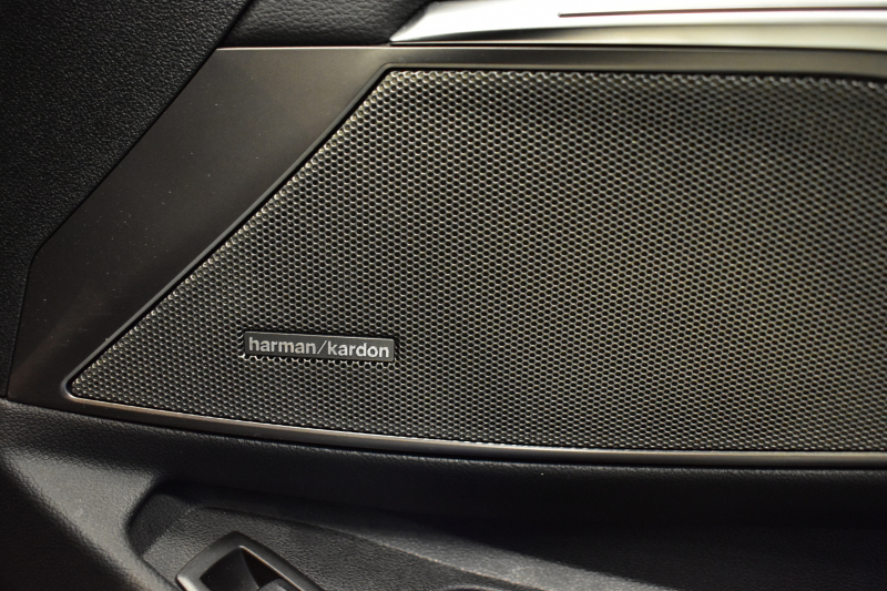 BMW 3シリーズ M340i Xﾄﾞﾗｲﾌﾞ ｵﾌﾟｼｮﾝMｽﾎﾟｰﾂｼｰﾄ ﾋｰﾀｰ付黒革 ACC HUD ﾚｰｻﾞｰLEDﾗｲﾄ 可変Mｻｽ Mｽﾎﾟｰﾂﾌﾞﾚｰｷ ｼﾞｪｽﾁｬｰC ﾊｰﾏﾝｶｰﾄﾞﾝｽﾋﾟｰｶｰ 側面衝突&車線変更&逸脱警告 後退ｱｼｽﾄ ﾀｯﾁﾊﾟﾈﾙﾅﾋﾞ全周囲ｶﾒﾗ 電動ﾄﾗﾝｸ 2年保証