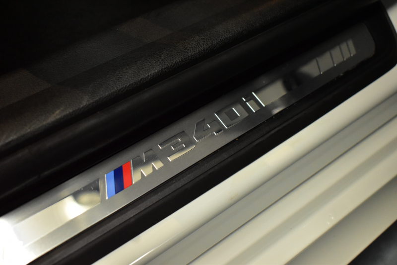 BMW 3シリーズ M340i Xﾄﾞﾗｲﾌﾞ ｵﾌﾟｼｮﾝMｽﾎﾟｰﾂｼｰﾄ ﾋｰﾀｰ付黒革 ACC HUD ﾚｰｻﾞｰLEDﾗｲﾄ 可変Mｻｽ Mｽﾎﾟｰﾂﾌﾞﾚｰｷ ｼﾞｪｽﾁｬｰC ﾊｰﾏﾝｶｰﾄﾞﾝｽﾋﾟｰｶｰ 側面衝突&車線変更&逸脱警告 後退ｱｼｽﾄ ﾀｯﾁﾊﾟﾈﾙﾅﾋﾞ全周囲ｶﾒﾗ 電動ﾄﾗﾝｸ 2年保証