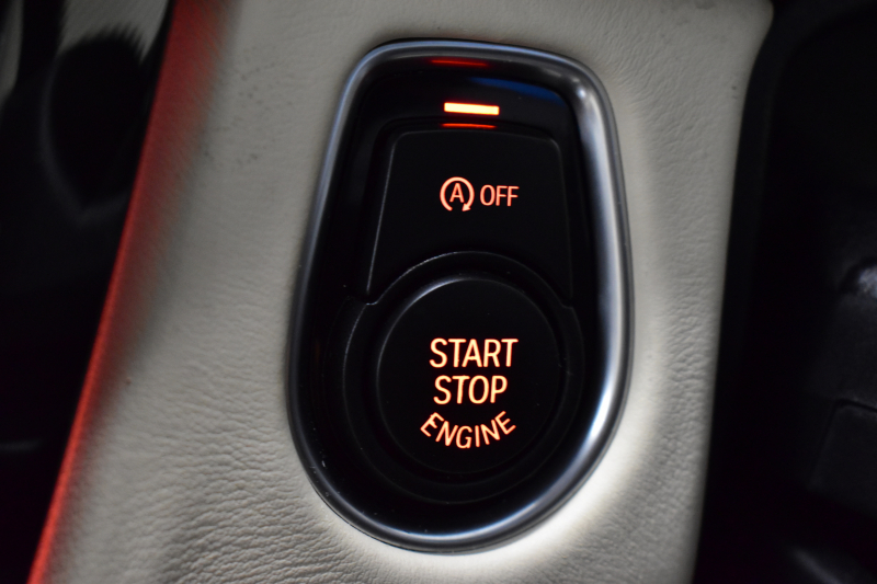 アルピナ B3 ﾋﾞﾀｰﾎﾞ ﾘﾑｼﾞﾝ LCI後期 ｼﾘｱﾙ｢357｣ ｻﾝﾙｰﾌ 追従ACC LEDﾍｯﾄﾞﾗｲﾄ&ﾃｰﾙ ﾋｰﾀｰ付ﾍﾞｰｼﾞｭﾒﾘﾉ革 HUD ﾊｰﾏﾝｶｰﾄﾞﾝ 車線変更&逸脱&歩行者警告 衝突軽減B 20AW ｱﾙﾋﾟﾅﾘｯﾌﾟ ｼﾙﾊﾞｰﾃﾞｺﾗｲﾝ  ﾀｯﾁﾊﾟｯﾄﾞﾅﾋﾞ TOPﾋﾞｭｰBｶﾒﾗ 前後PDC ｽﾏｰﾄｷｰ 2年保証