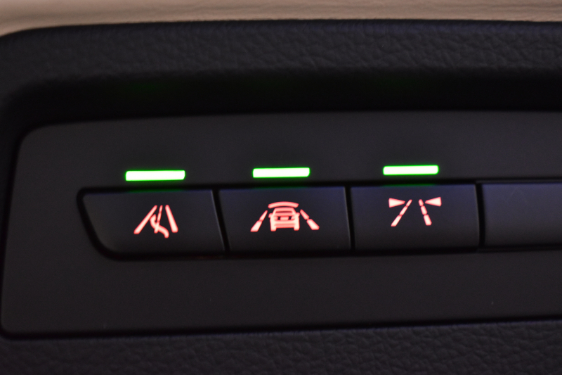 アルピナ B3 ﾋﾞﾀｰﾎﾞ ﾘﾑｼﾞﾝ LCI後期 ｼﾘｱﾙ｢357｣ ｻﾝﾙｰﾌ 追従ACC LEDﾍｯﾄﾞﾗｲﾄ&ﾃｰﾙ ﾋｰﾀｰ付ﾍﾞｰｼﾞｭﾒﾘﾉ革 HUD ﾊｰﾏﾝｶｰﾄﾞﾝ 車線変更&逸脱&歩行者警告 衝突軽減B 20AW ｱﾙﾋﾟﾅﾘｯﾌﾟ ｼﾙﾊﾞｰﾃﾞｺﾗｲﾝ  ﾀｯﾁﾊﾟｯﾄﾞﾅﾋﾞ TOPﾋﾞｭｰBｶﾒﾗ 前後PDC ｽﾏｰﾄｷｰ 2年保証