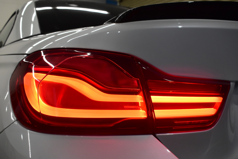 BMW Mシリーズ M4 ｶﾌﾞﾘｵﾚ ｺﾝﾍﾟﾃｨｼｮﾝ 450馬力 LCI後期 1ｵﾅ BMW Indiidalｴｸｽﾃﾝﾄﾞﾚｻﾞｰﾒﾘﾉ（ｱﾛﾏﾌﾞﾗｳﾝ）&ﾚｻﾞｰﾀﾞｯｼｭﾎﾞｰﾄﾞ Mｶｰﾎﾞﾝｾﾗﾐｯｸﾌﾞﾚｰｷ 可変Mｻｽ ﾍｷｻｺﾞﾅﾙLED&ﾃｰﾙ ｴｱｶﾗｰ LCW 専用鍛造20AW ﾀｯﾁﾊﾟﾈﾙﾅﾋﾞBｶﾒ ﾊｰﾏﾝｶｰﾄﾞﾝ 2年保証