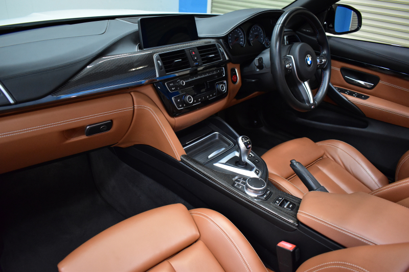 BMW Mシリーズ M4 ｶﾌﾞﾘｵﾚ ｺﾝﾍﾟﾃｨｼｮﾝ 450馬力 LCI後期 1ｵﾅ BMW Indiidalｴｸｽﾃﾝﾄﾞﾚｻﾞｰﾒﾘﾉ（ｱﾛﾏﾌﾞﾗｳﾝ）&ﾚｻﾞｰﾀﾞｯｼｭﾎﾞｰﾄﾞ Mｶｰﾎﾞﾝｾﾗﾐｯｸﾌﾞﾚｰｷ 可変Mｻｽ ﾍｷｻｺﾞﾅﾙLED&ﾃｰﾙ ｴｱｶﾗｰ LCW 専用鍛造20AW ﾀｯﾁﾊﾟﾈﾙﾅﾋﾞBｶﾒ ﾊｰﾏﾝｶｰﾄﾞﾝ 2年保証