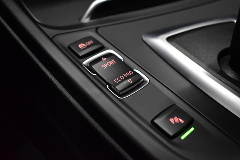 BMW 4シリーズ 440i ｸﾞﾗﾝｸｰﾍﾟ Mｽﾎﾟｰﾂ LCI後期 左ﾊﾝﾄﾞﾙ 1ｵｰﾅｰ ﾌｧｽﾄﾄﾗｯｸP 可変Mｻｽ Mｽﾎﾟｰﾂﾌﾞﾚｰｷ 19AW 追従ACC HUD ﾍｷｻｺﾞﾅﾙLEDﾍｯﾄﾞﾗｲﾄ&ﾃｰﾙ ﾋｰﾀｰ付黒革 液晶ﾒｰﾀｰ harman/kardon ﾀｯﾁﾊﾟﾈﾙﾅﾋﾞ Bｶﾒﾗ 車線変更&逸脱警告 衝突軽減B 電動Rｹﾞｰﾄ 2年保証