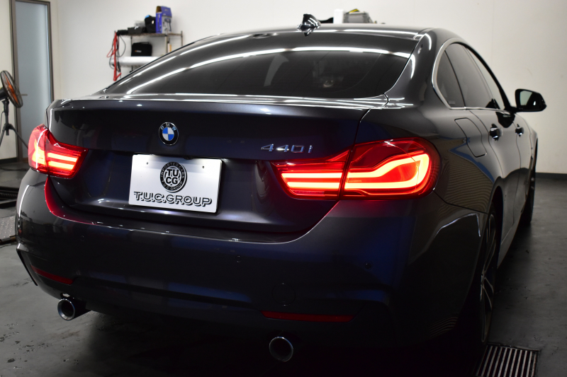 BMW 4シリーズ 440i ｸﾞﾗﾝｸｰﾍﾟ Mｽﾎﾟｰﾂ LCI後期 左ﾊﾝﾄﾞﾙ 1ｵｰﾅｰ ﾌｧｽﾄﾄﾗｯｸP 可変Mｻｽ Mｽﾎﾟｰﾂﾌﾞﾚｰｷ 19AW 追従ACC HUD ﾍｷｻｺﾞﾅﾙLEDﾍｯﾄﾞﾗｲﾄ&ﾃｰﾙ ﾋｰﾀｰ付黒革 液晶ﾒｰﾀｰ harman/kardon ﾀｯﾁﾊﾟﾈﾙﾅﾋﾞ Bｶﾒﾗ 車線変更&逸脱警告 衝突軽減B 電動Rｹﾞｰﾄ 2年保証