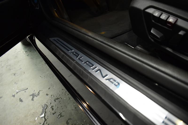 アルピナ B4 ﾋﾞﾀｰﾎﾞｸｰﾍﾟ ｼﾘｱﾙ｢110｣ 左ﾊﾝﾄﾞﾙ ｻﾝﾙｰﾌ LEDﾍｯﾄﾞﾗｲﾄ ﾋｰﾀｰ付黒革 ﾊｰﾏﾝｶｰﾄﾞﾝ 車線逸脱&歩行者警告 衝突軽減B 20AW ｱﾙﾋﾟﾅﾘｯﾌﾟ ｼﾙﾊﾞｰﾃﾞｺﾗｲﾝ ｱｸﾗﾎﾟﾋﾞｯﾁﾏﾌﾗｰ ｳｯﾄﾞｲﾝﾃﾘｱ ﾀｯﾁﾊﾟｯﾄﾞﾅﾋﾞ Bｶﾒﾗ 前後PDC ｽﾏｰﾄｷｰ 2年保証