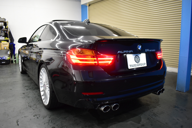 アルピナ B4 ﾋﾞﾀｰﾎﾞｸｰﾍﾟ ｼﾘｱﾙ｢110｣ 左ﾊﾝﾄﾞﾙ ｻﾝﾙｰﾌ LEDﾍｯﾄﾞﾗｲﾄ ﾋｰﾀｰ付黒革 ﾊｰﾏﾝｶｰﾄﾞﾝ 車線逸脱&歩行者警告 衝突軽減B 20AW ｱﾙﾋﾟﾅﾘｯﾌﾟ ｼﾙﾊﾞｰﾃﾞｺﾗｲﾝ ｱｸﾗﾎﾟﾋﾞｯﾁﾏﾌﾗｰ ｳｯﾄﾞｲﾝﾃﾘｱ ﾀｯﾁﾊﾟｯﾄﾞﾅﾋﾞ Bｶﾒﾗ 前後PDC ｽﾏｰﾄｷｰ 2年保証