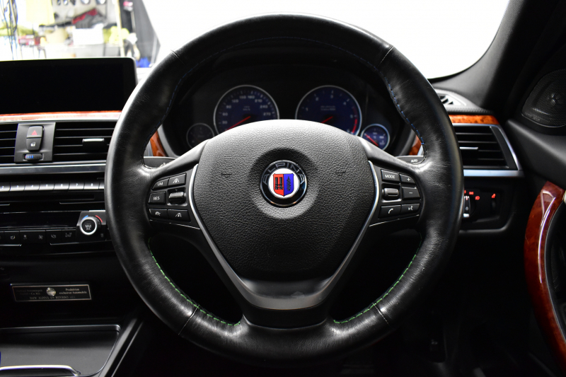 アルピナ D3 ﾋﾞﾀｰﾎﾞ ﾘﾑｼﾞﾝ LCI後期 ｼﾘｱﾙ｢464｣ ｻﾝﾙｰﾌ 追従ACC LEDﾍｯﾄﾞﾗｲﾄ&ﾃｰﾙ ﾋｰﾀｰ付黒革 HUD ﾊｰﾏﾝｶｰﾄﾞﾝ 車線変更&逸脱&歩行者警告 衝突軽減B 19AW ｱﾙﾋﾟﾅﾘｯﾌﾟ ｼﾙﾊﾞｰﾃﾞｺﾗｲﾝ  ﾀｯﾁﾊﾟｯﾄﾞﾅﾋﾞ TOPﾋﾞｭｰBｶﾒﾗ 前後PDC ｽﾏｰﾄｷｰ 2年保証